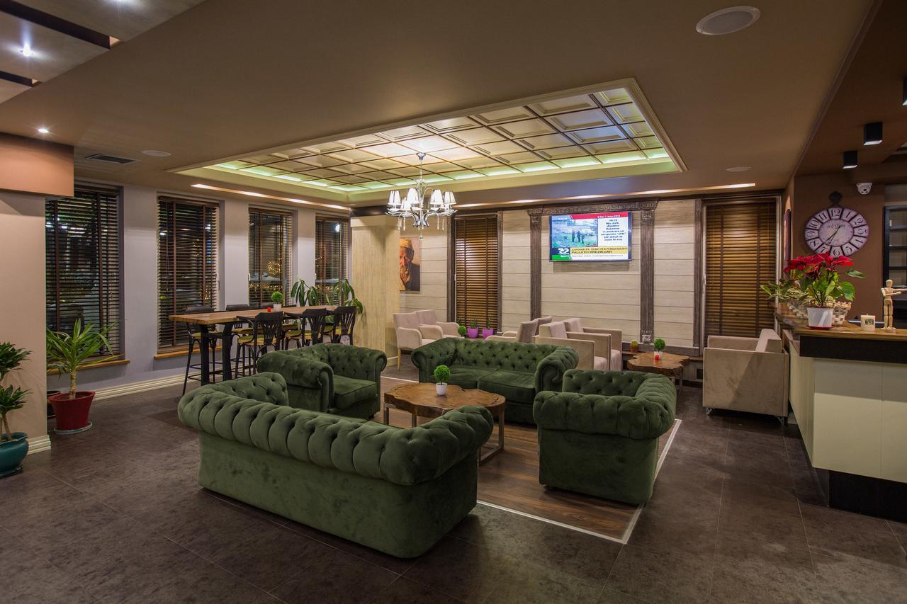 "L'Art De Vivre" Resort Korce Værelse billede