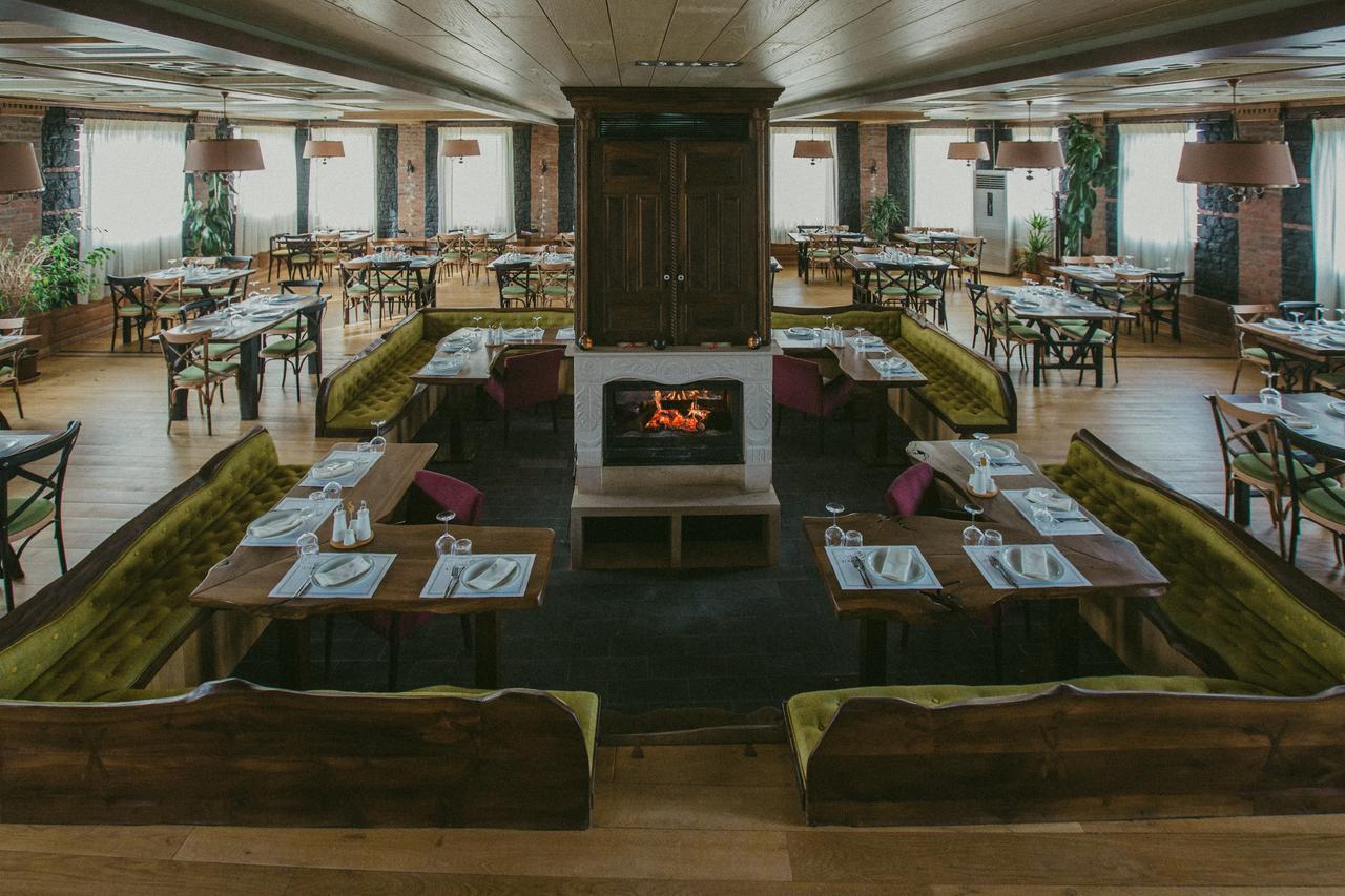 "L'Art De Vivre" Resort Korce Eksteriør billede