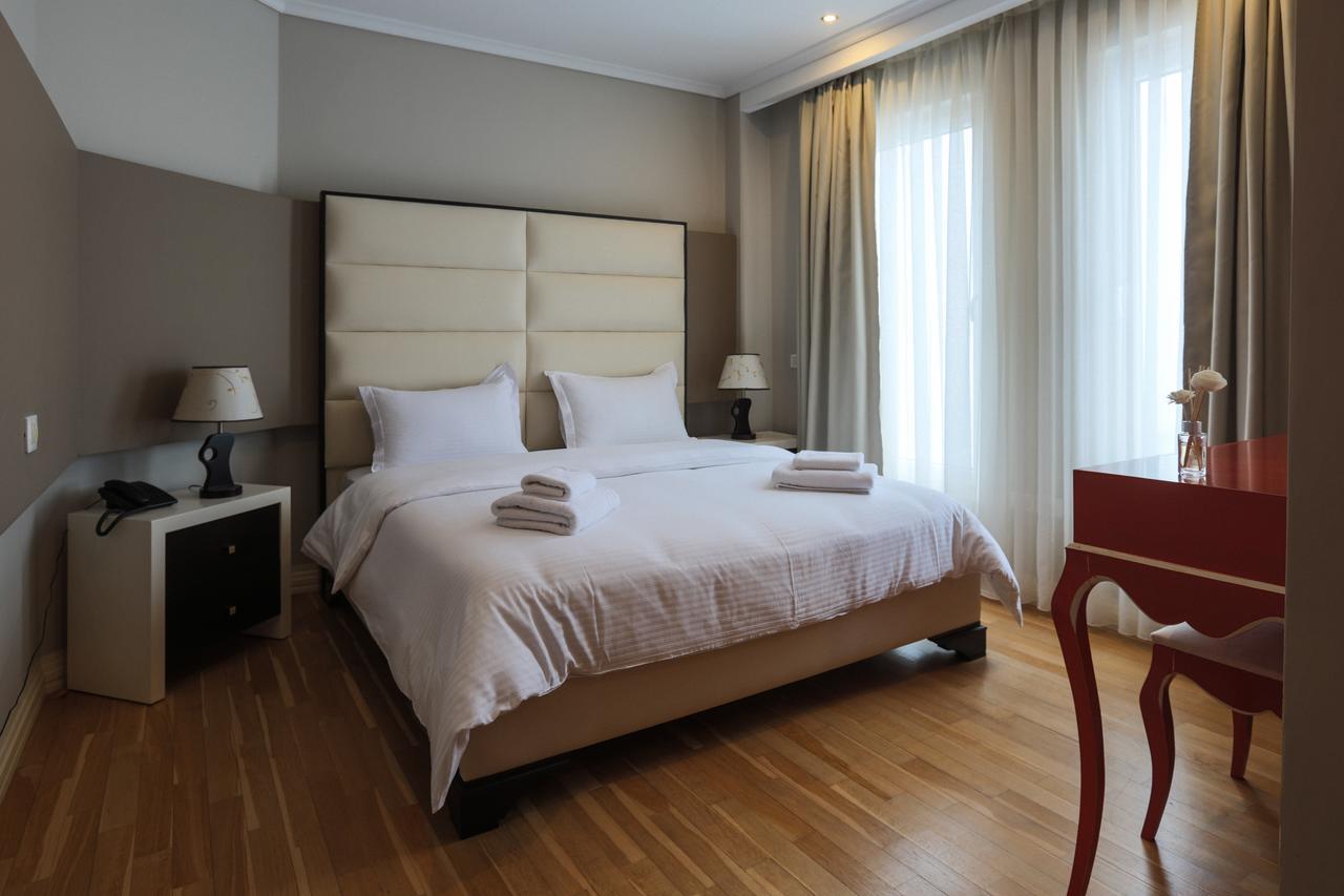 "L'Art De Vivre" Resort Korce Eksteriør billede