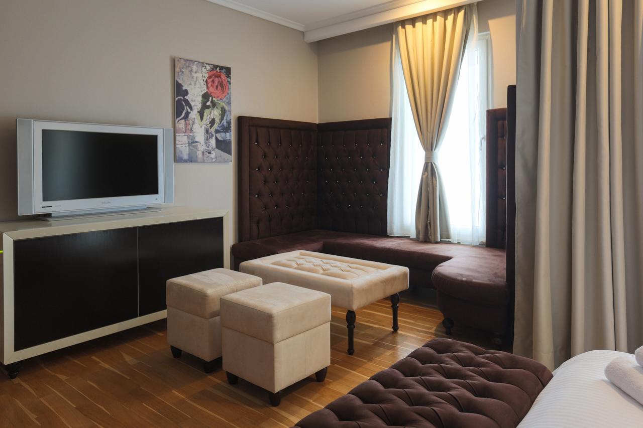 "L'Art De Vivre" Resort Korce Eksteriør billede