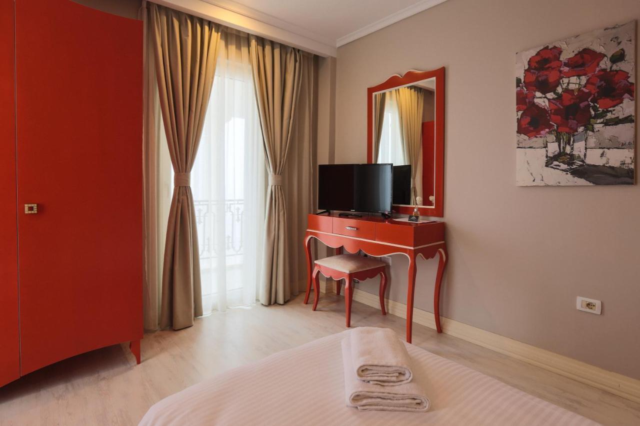 "L'Art De Vivre" Resort Korce Eksteriør billede
