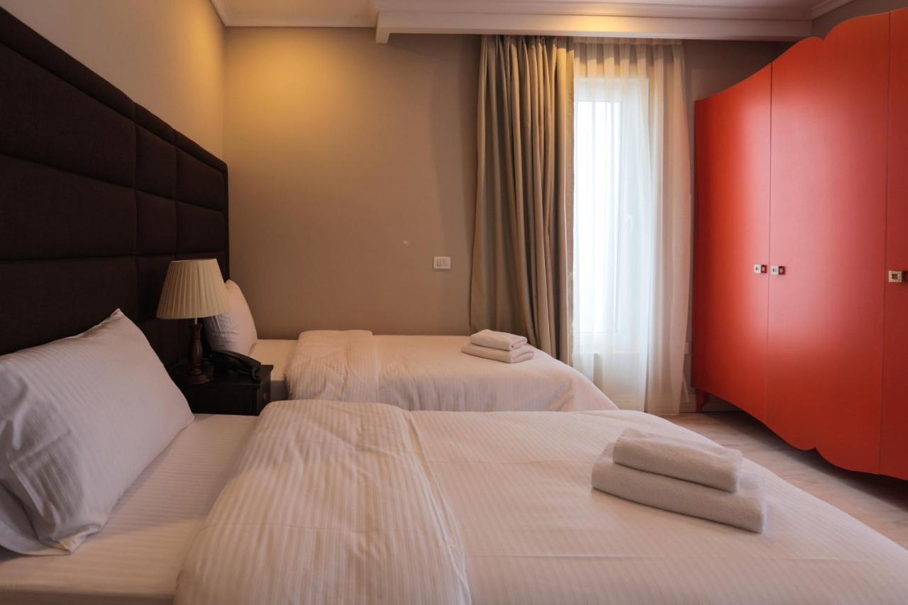 "L'Art De Vivre" Resort Korce Eksteriør billede
