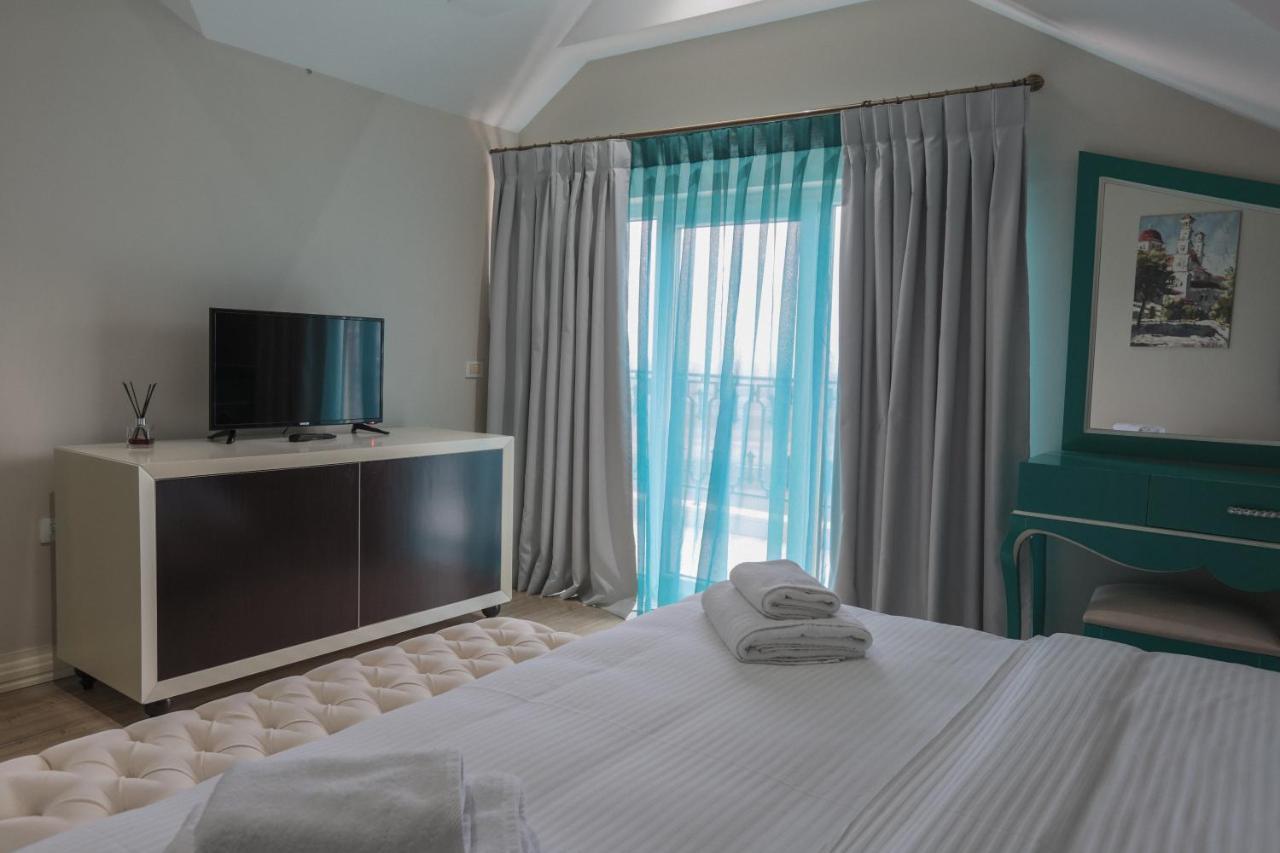 "L'Art De Vivre" Resort Korce Eksteriør billede